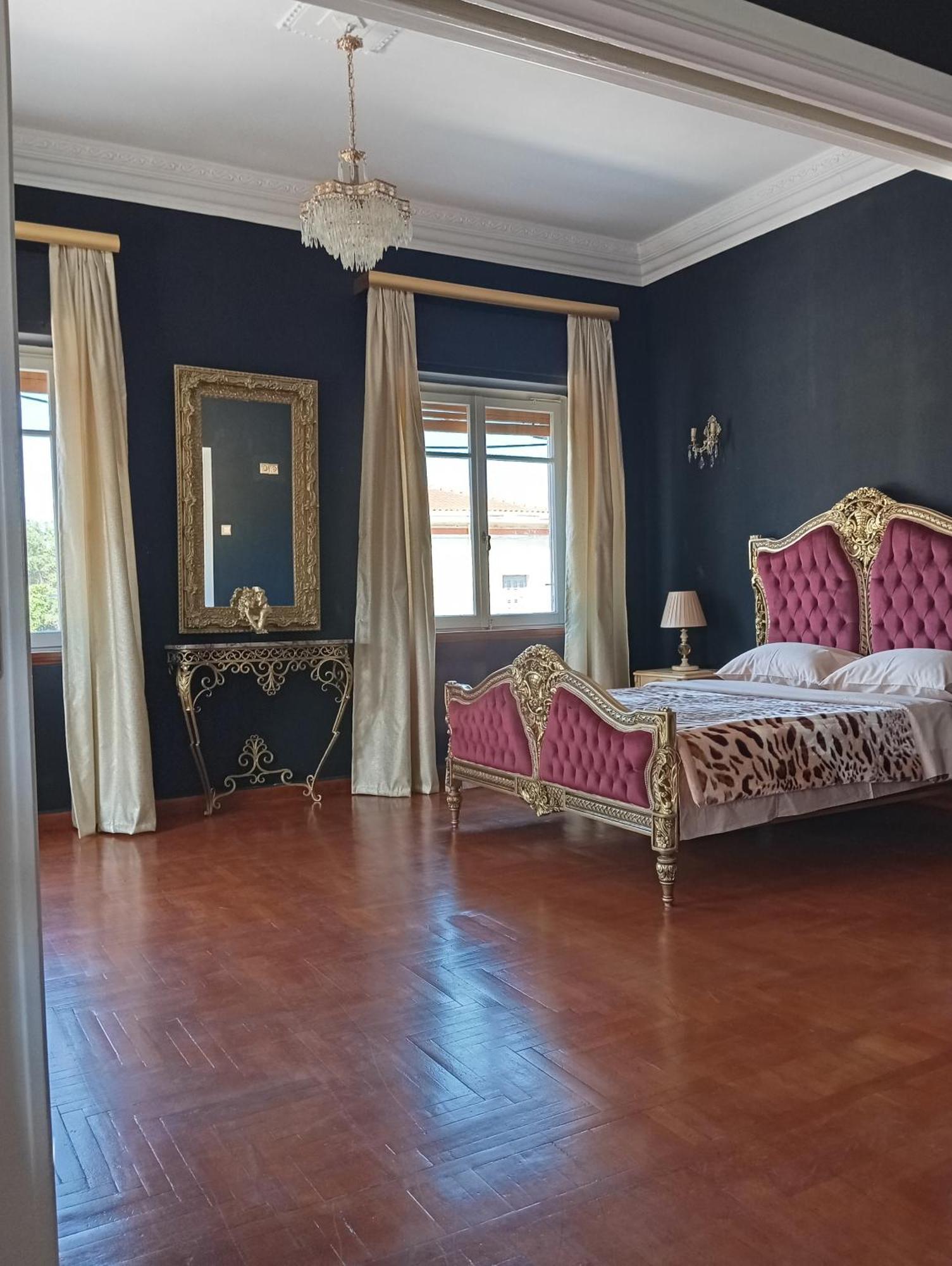 Iris Baroque Apartment 엘레프시나 외부 사진