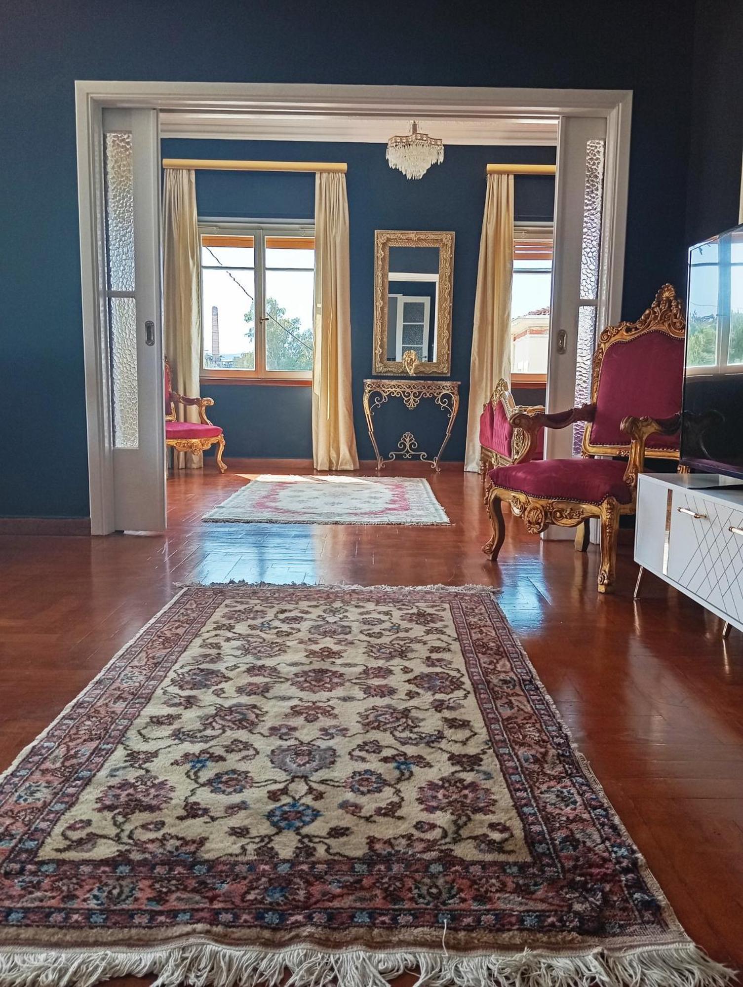 Iris Baroque Apartment 엘레프시나 외부 사진