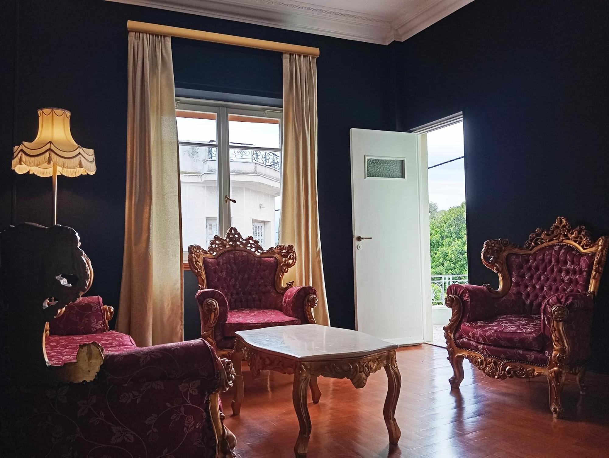 Iris Baroque Apartment 엘레프시나 외부 사진